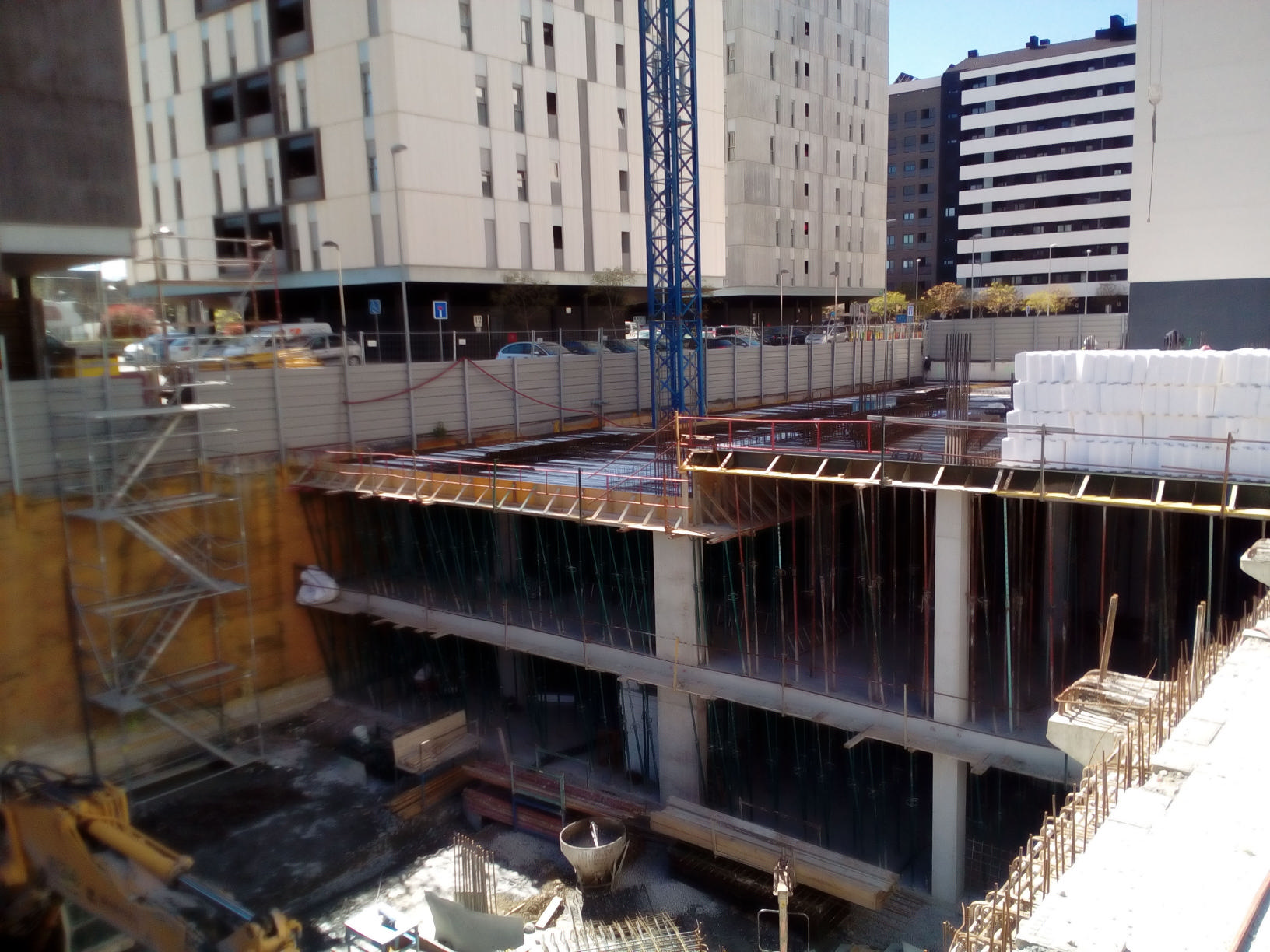 Edificio de 81 viviendas